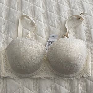 5/$20 NWT Intimissimi lined bra